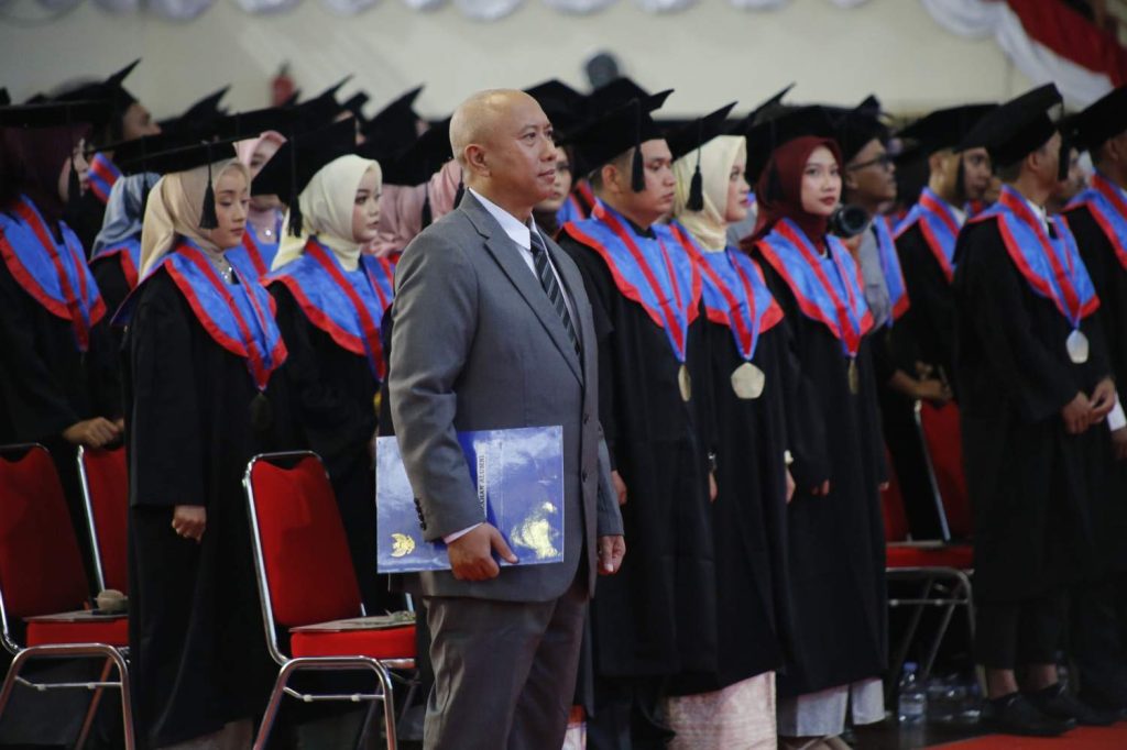 Wisuda ke-49 POLIJE